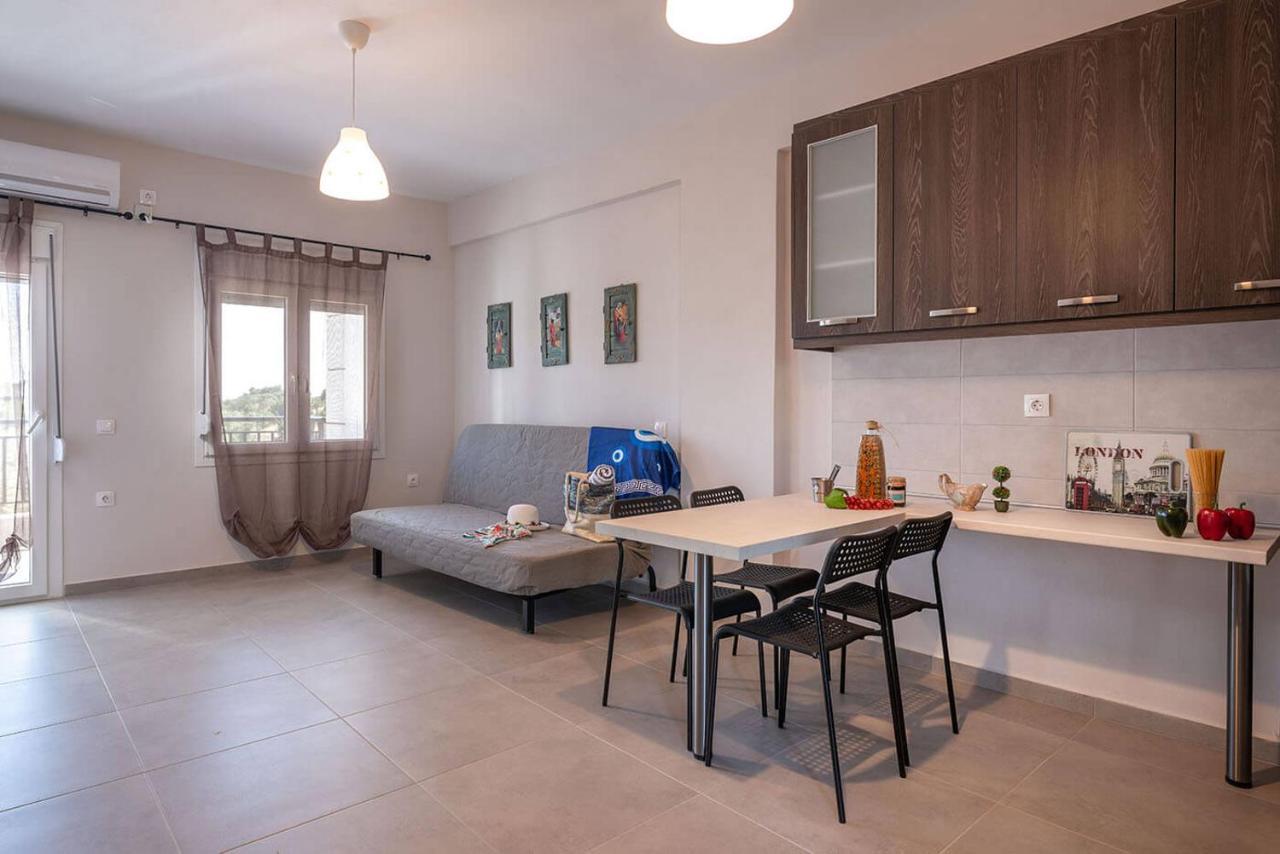 Nicolas Apartment Sívota