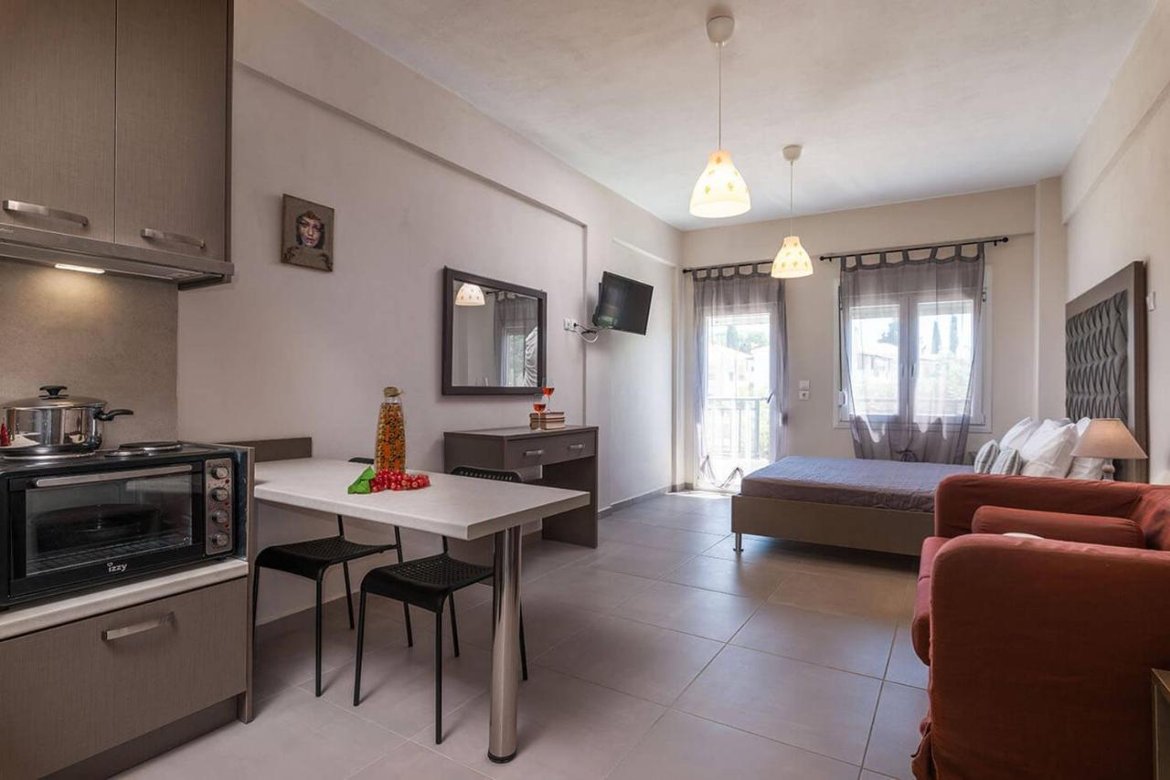 Nicolas Apartment
